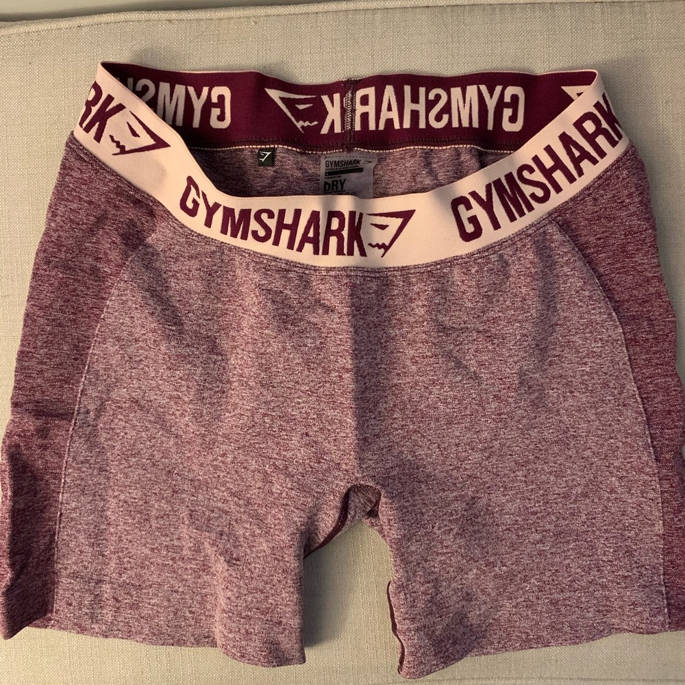 NWOT Gymshark Flex Shorts Ruby Marl L